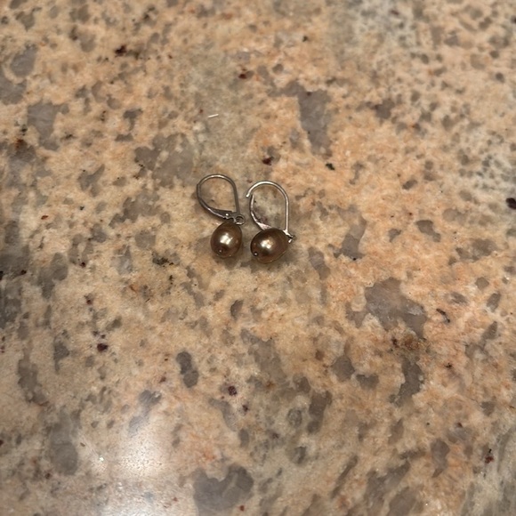 Tahitian Elegant Brown Pearl Drop Earrings - Picture 3 of 3